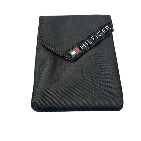 Tommy Hilfiger Nylon Black Messenger Bag Laptop Bag Shoulder Strap Travel Bag - Picture 5 of 7